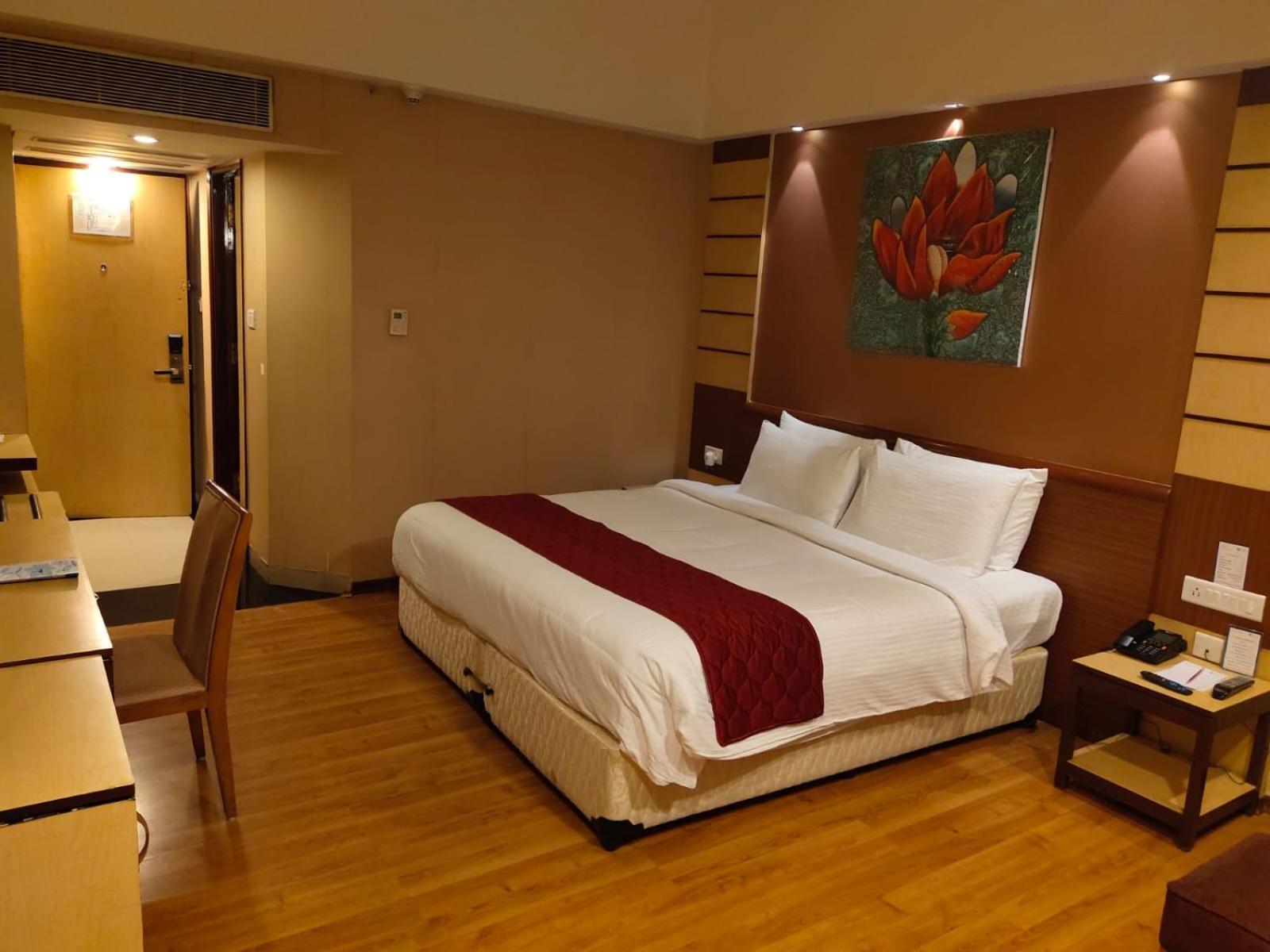 Hotel The Plaza Hyderabad Eksteriør billede
